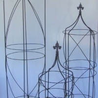 Arbors, Trellises, & Topiary Forms